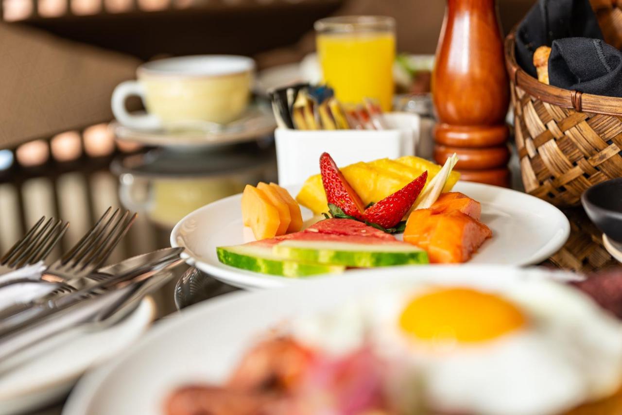 Hotel York Luxury Suites Medellin By Preferred Luaran gambar A fruit salad