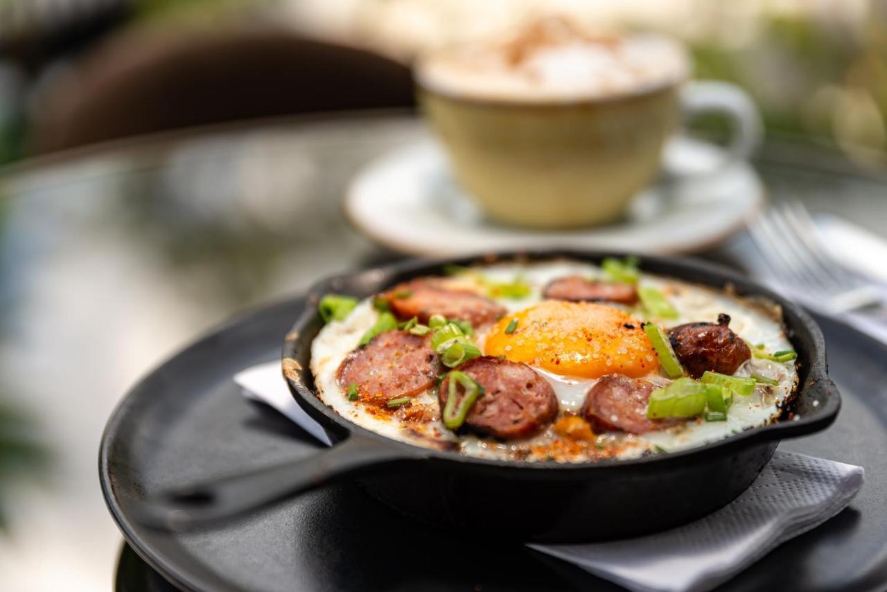 Hotel York Luxury Suites Medellin By Preferred Luaran gambar A typical breakfast at the restaurant